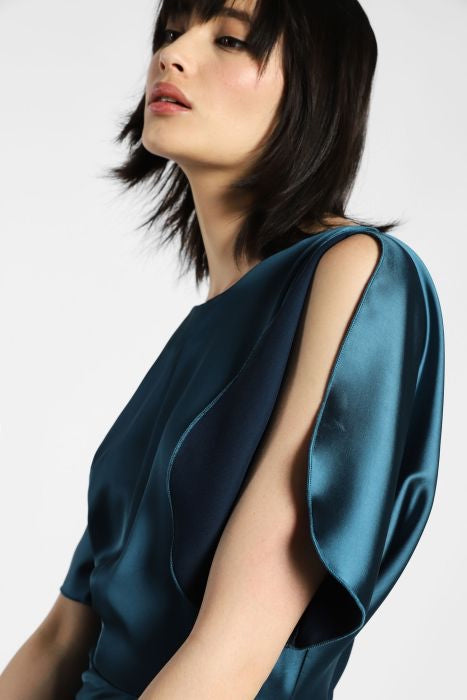 Abito midi monocolour con maniche corte aperte IMPERIAL