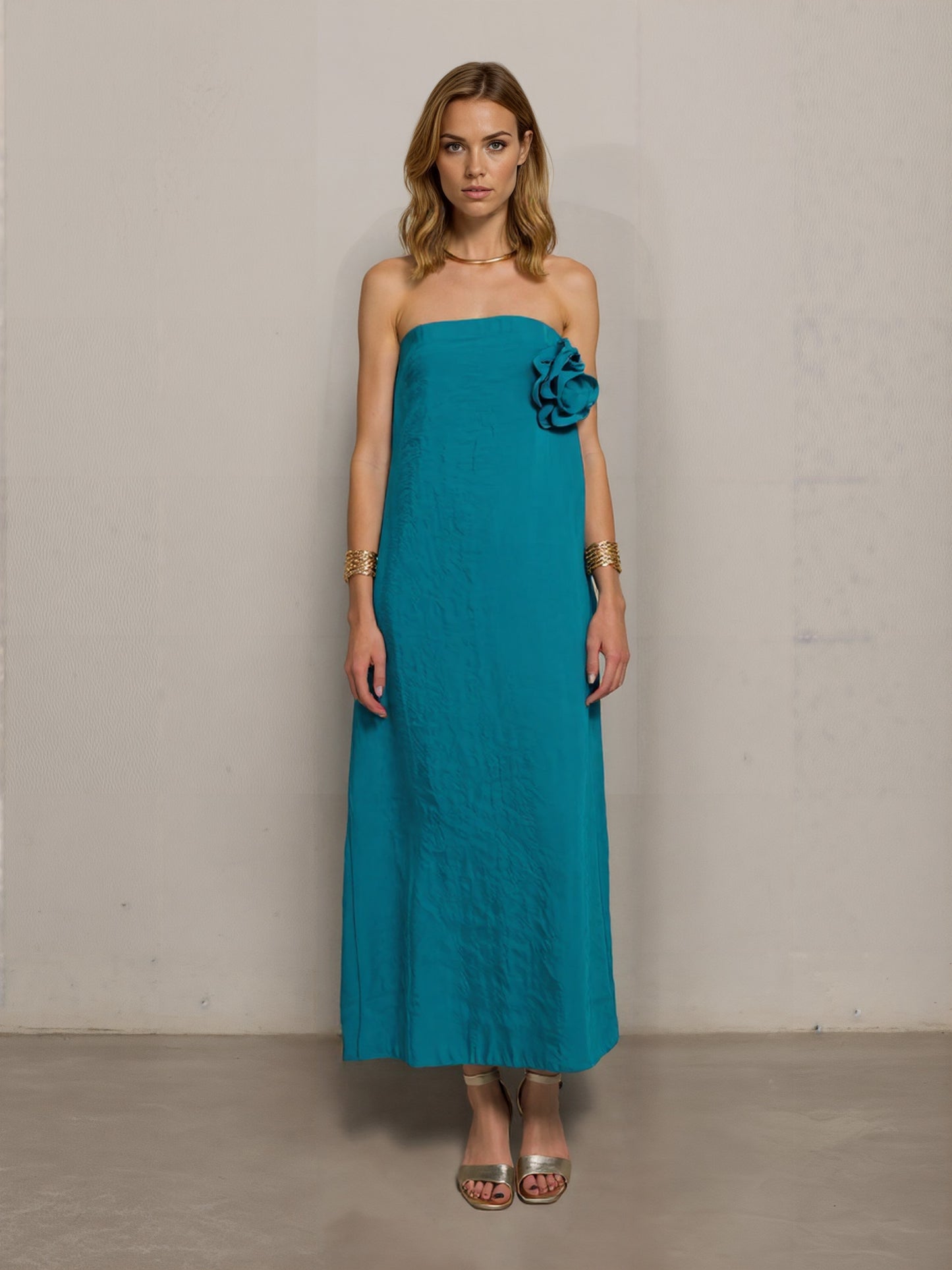 ABITO A50517AT TURCHESE TENSIONE IN.