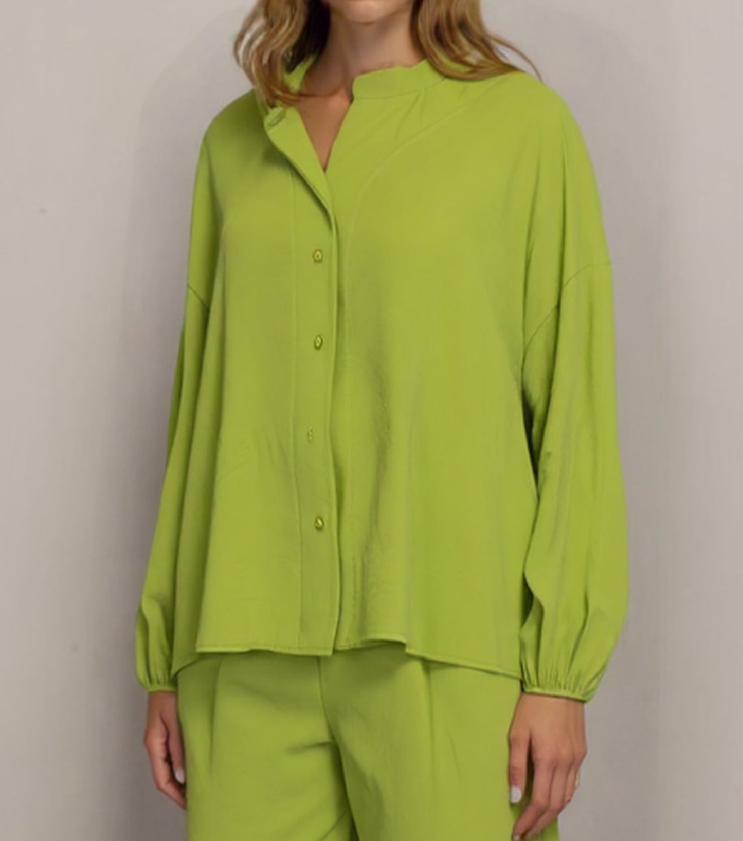 CAMICIA C10176AT VERDE MELA TENSIONE IN.