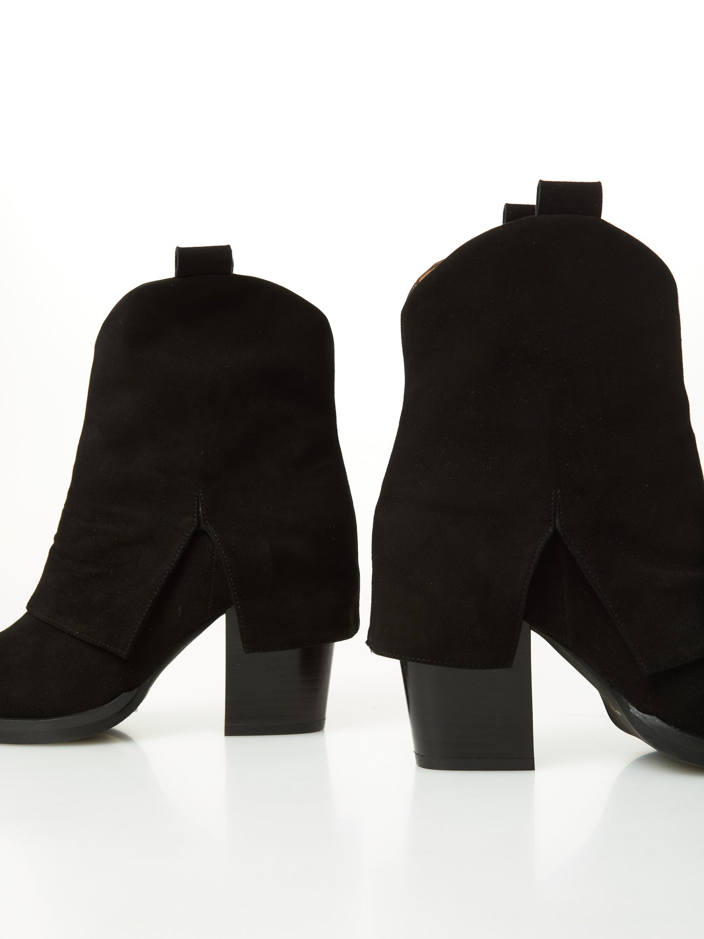 Stivaletto Texano In Camoscio OVYE