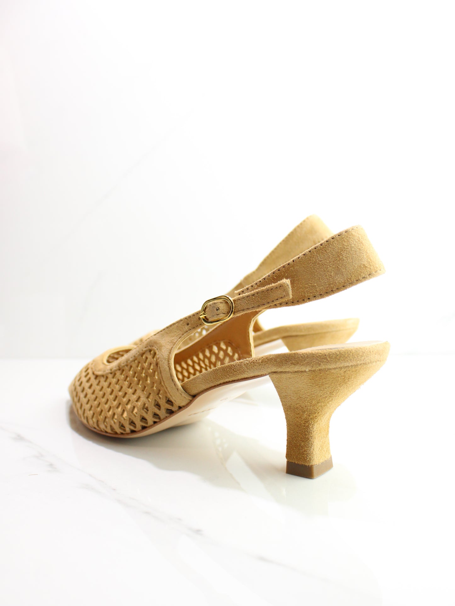 DECOLLETE' TRAFORATA CAMEL OVYE