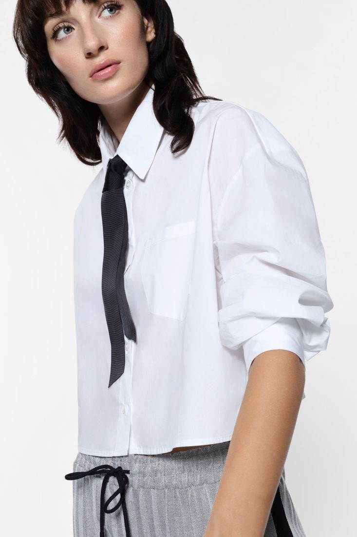 Camicia corta con cravatta sottile IMPERIAL.