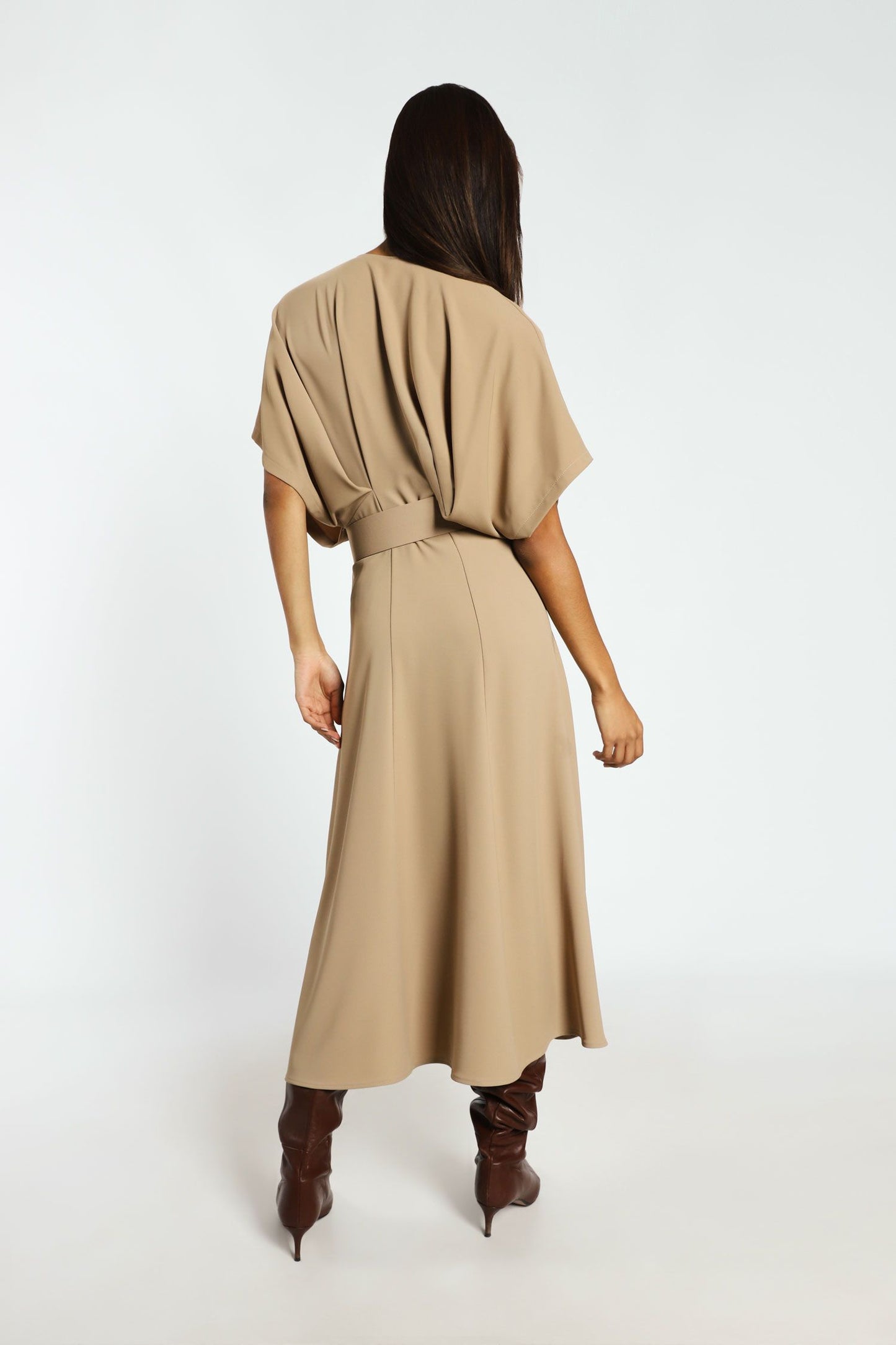 Abito midi monocolour con maniche volume e cintura IMPERIAL