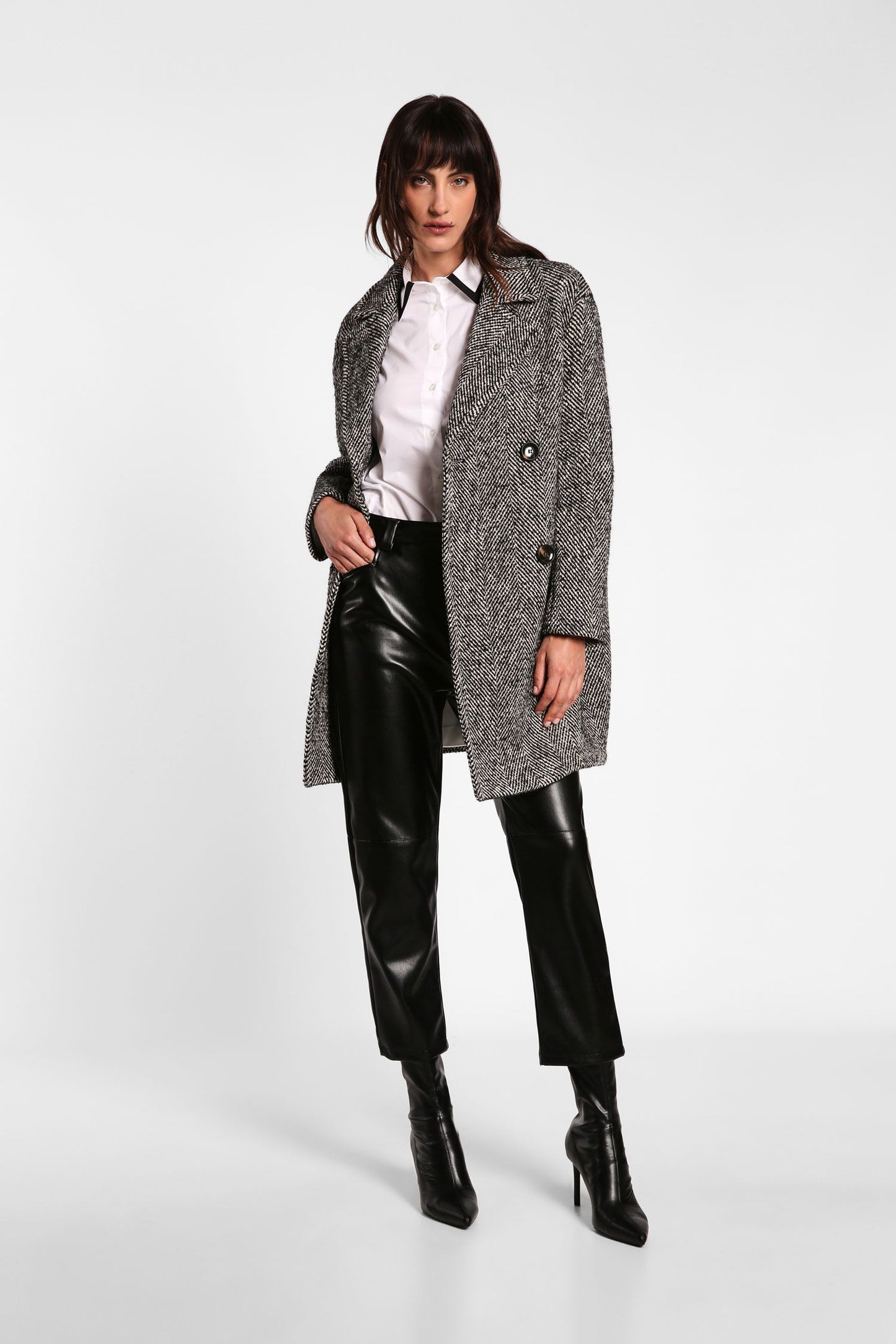 Pantaloni straight cropped in similpelle con vita alta IMPERIAL