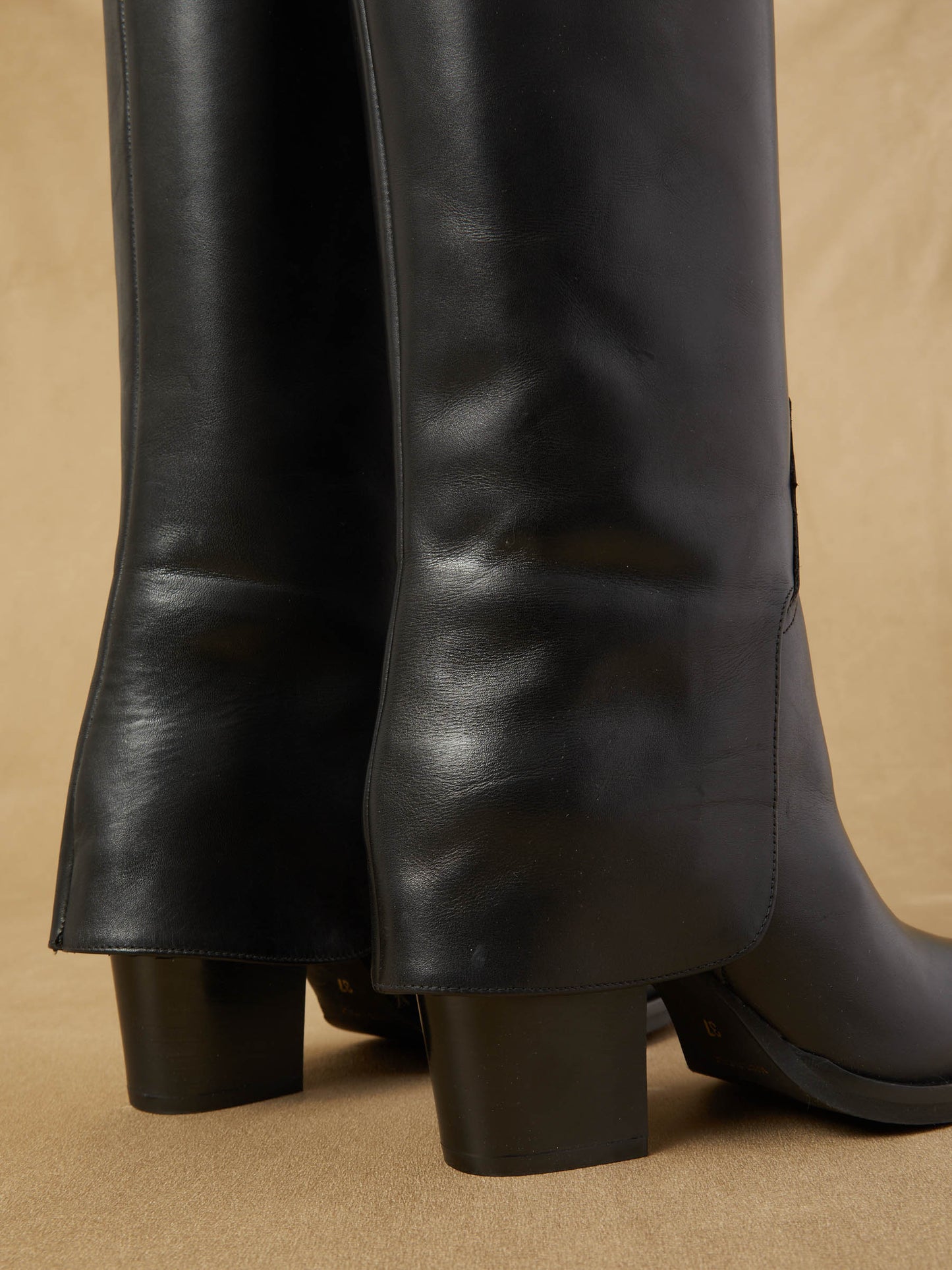 Stivale In Pelle Sara OVYE