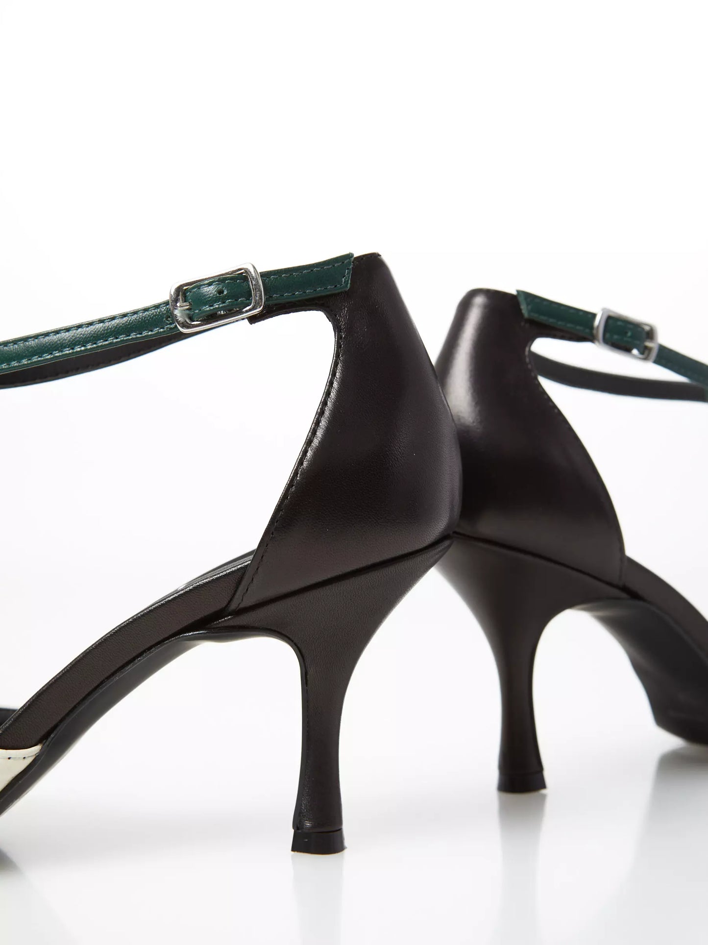 Décolleté In Pelle Marisa OVYE