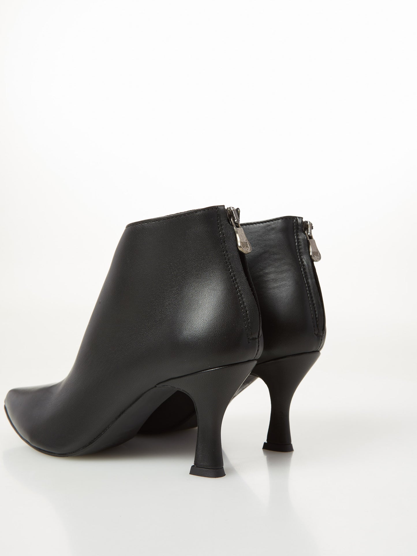 Tronchetto In Pelle OVYE