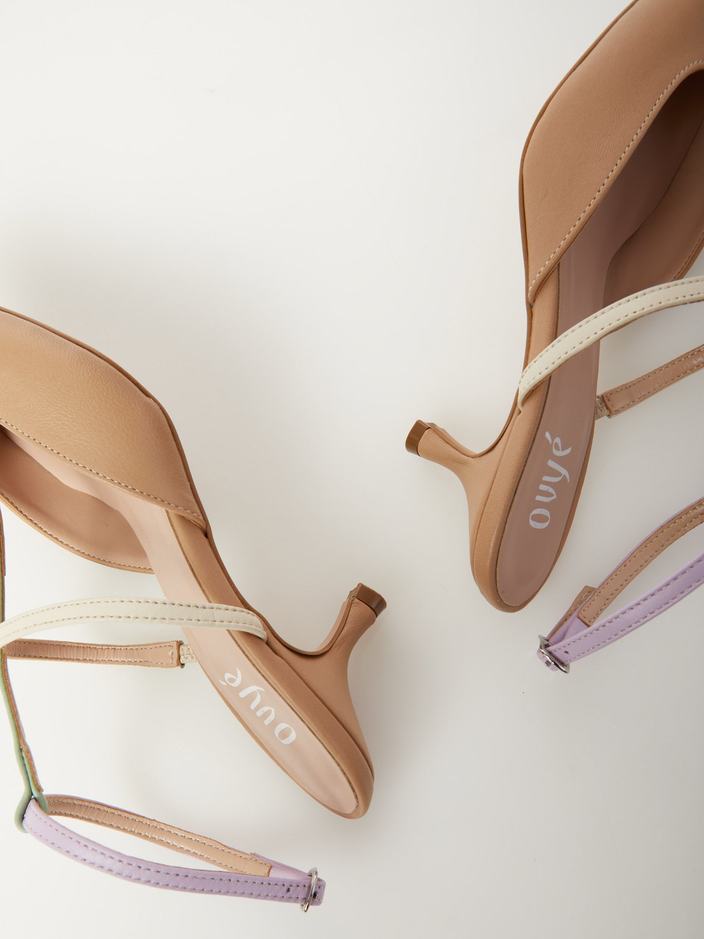 DECOLLETE OVYE NCAMALIANAP OVYE