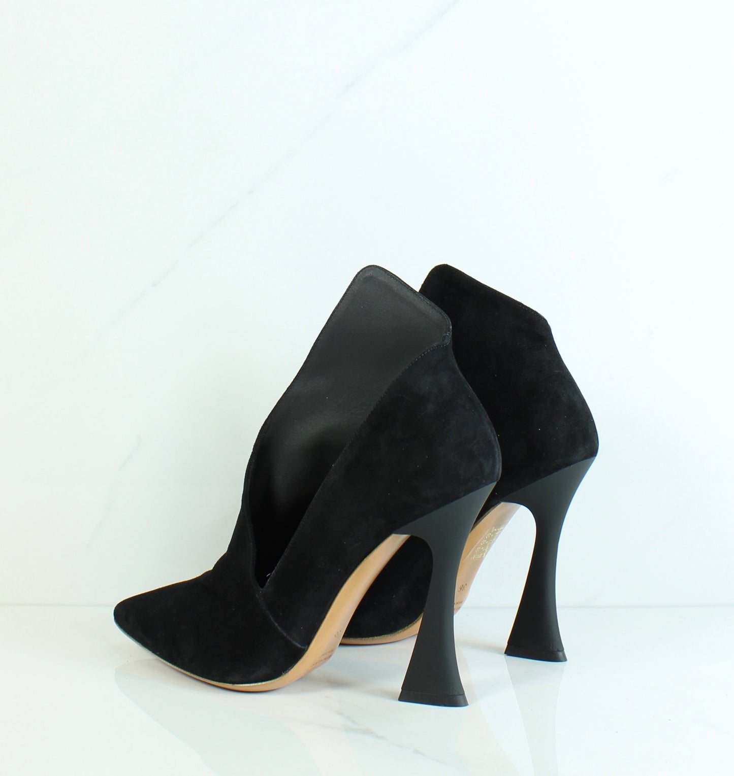 DECOLLETE ASIMETTRICO OVYE