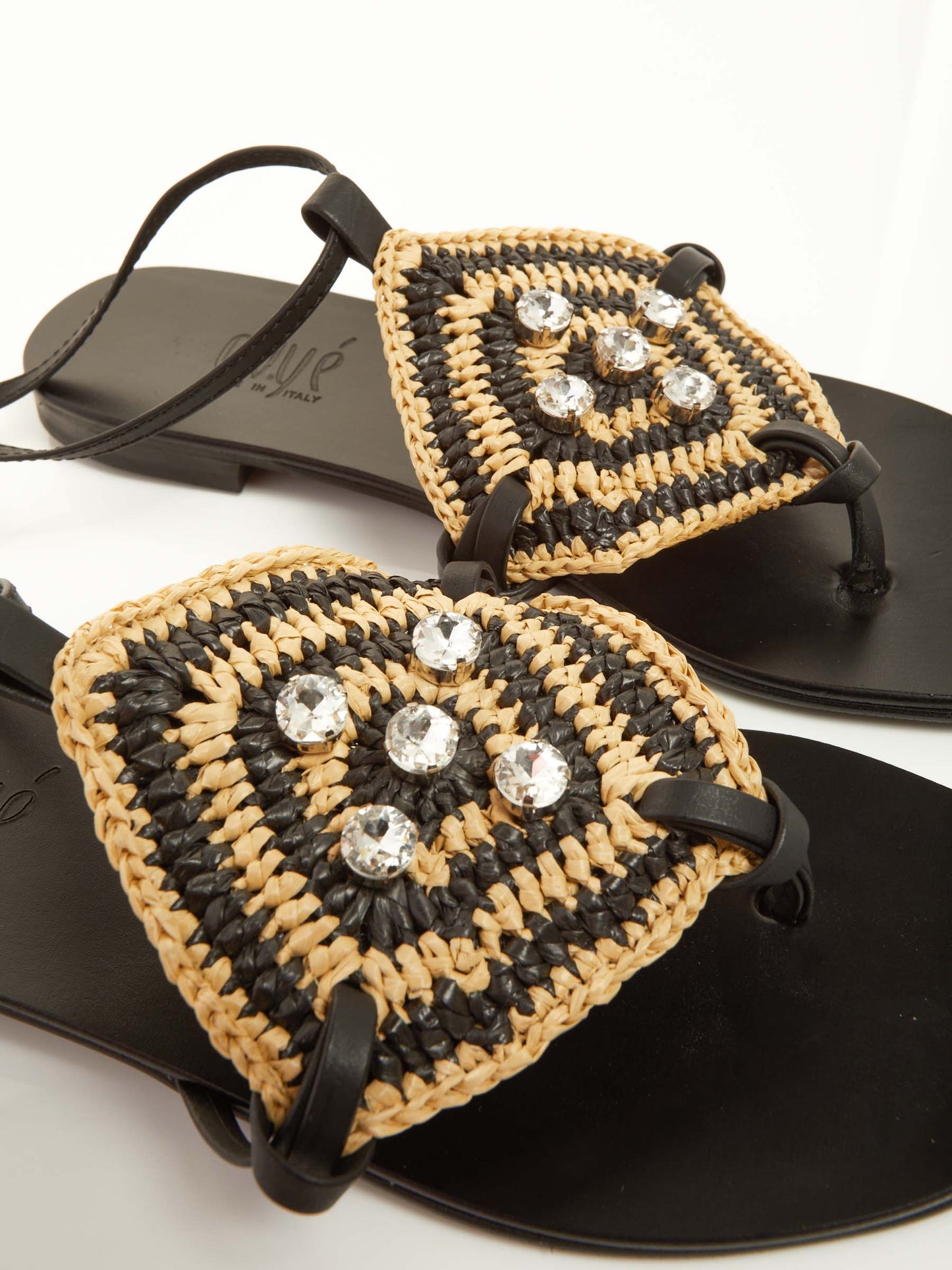 SANDALO IN RAFFIA ALLA SCHIAVA OVYE