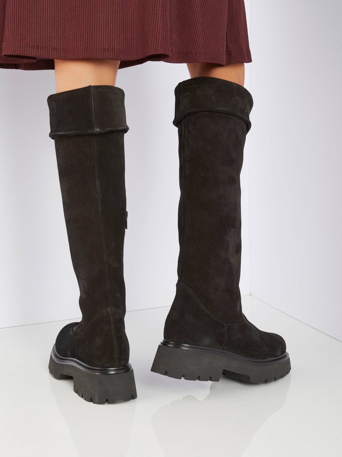 STIVALE IN CAMOSCIO SPAZZOLATO OVYE