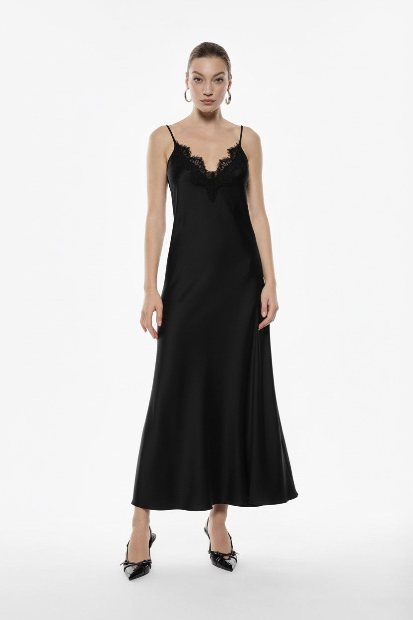 ABITO LUNGO CON SPALLINE E PIZZO SCOLLO A V AFVTKBA NERO IMPERIAL.