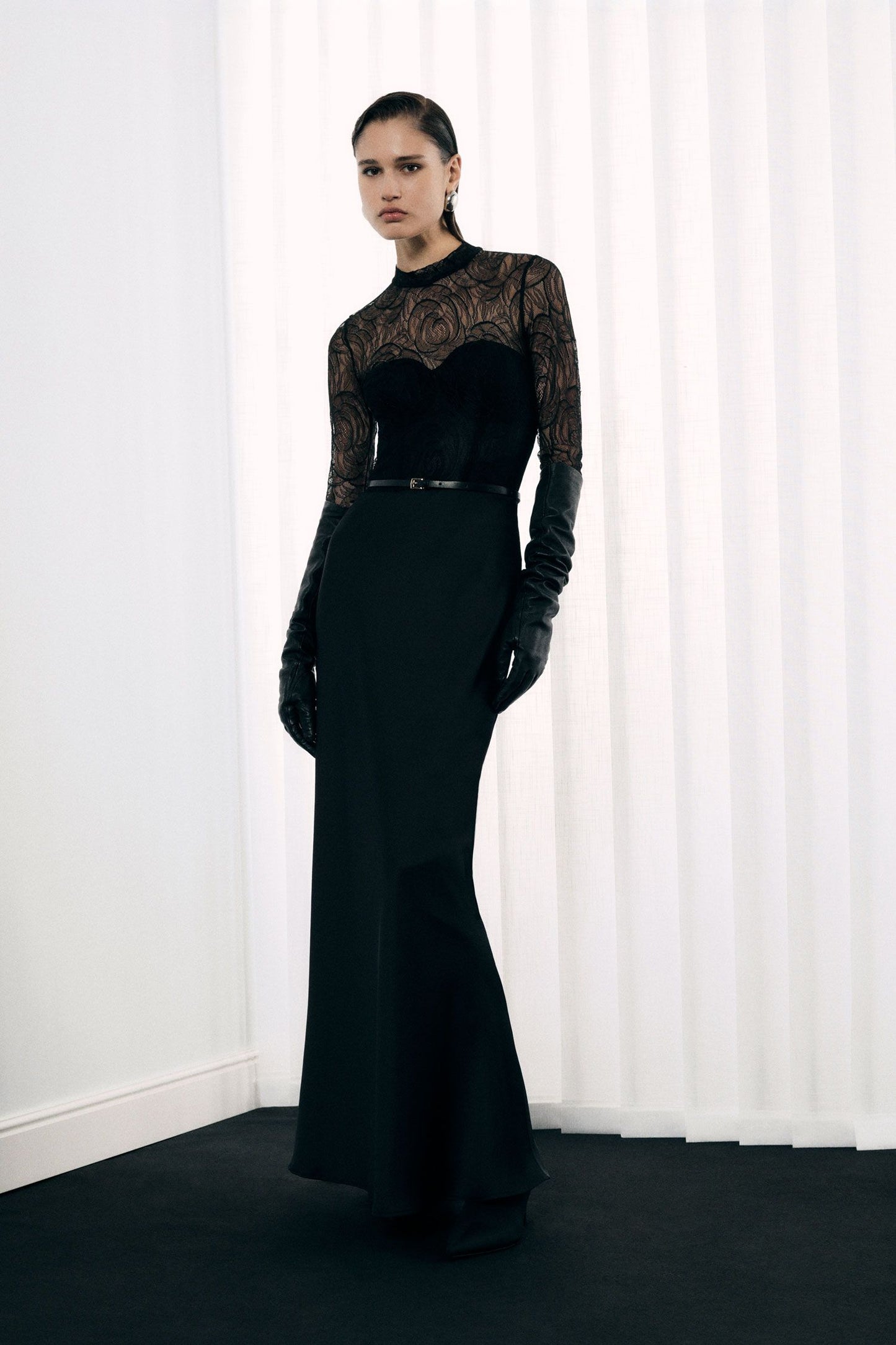 ABITO LUNGO CON BUSTIER E PIZZO AFWVKBA NERO IMPERIAL.