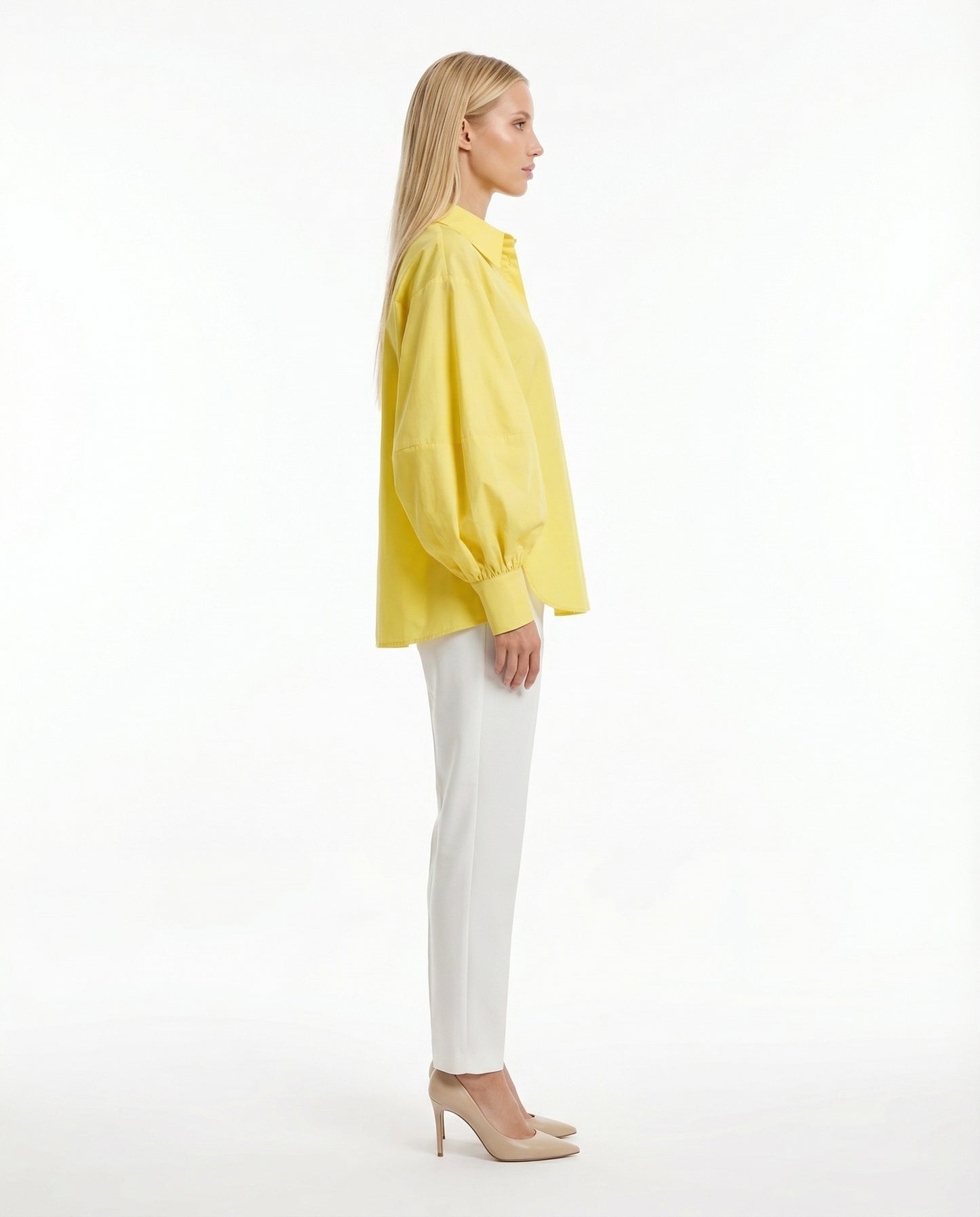 CAMICIA OVERSIZE CON MANICHE AMPIE E COLLETTO CLASSICO COP4LFP CANARINO IMPERIAL.