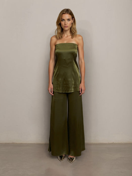 TENSIONE IN COMPLETO IN SATIN
