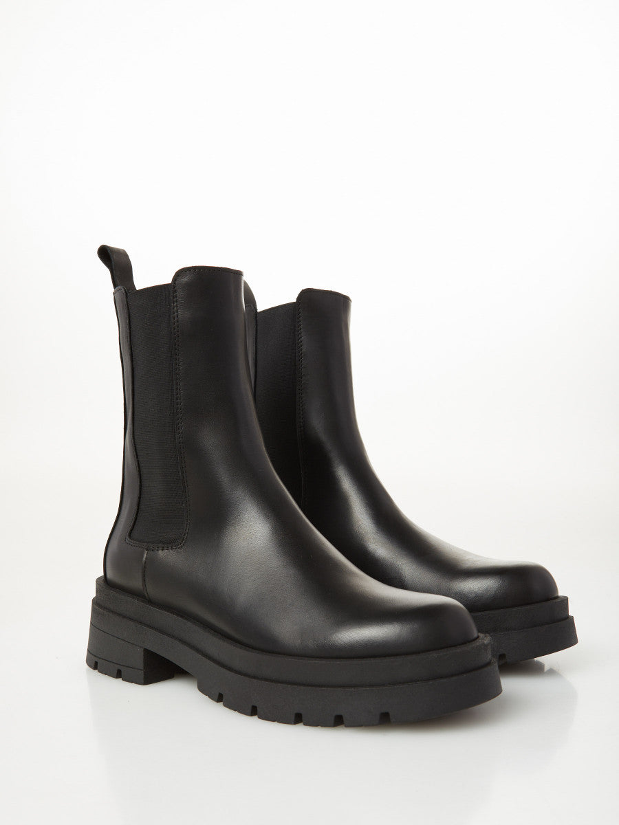 Chelsea Boot In Pelle OVYE
