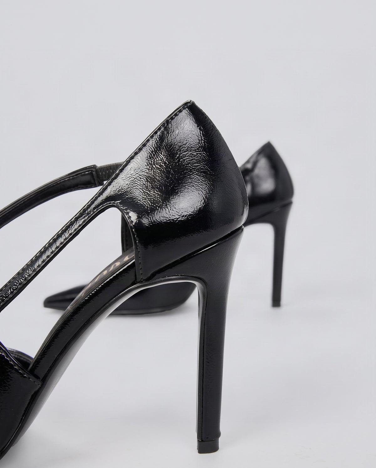DÉCOLLETÉ IN PELLE LF1742 NERO OVYE