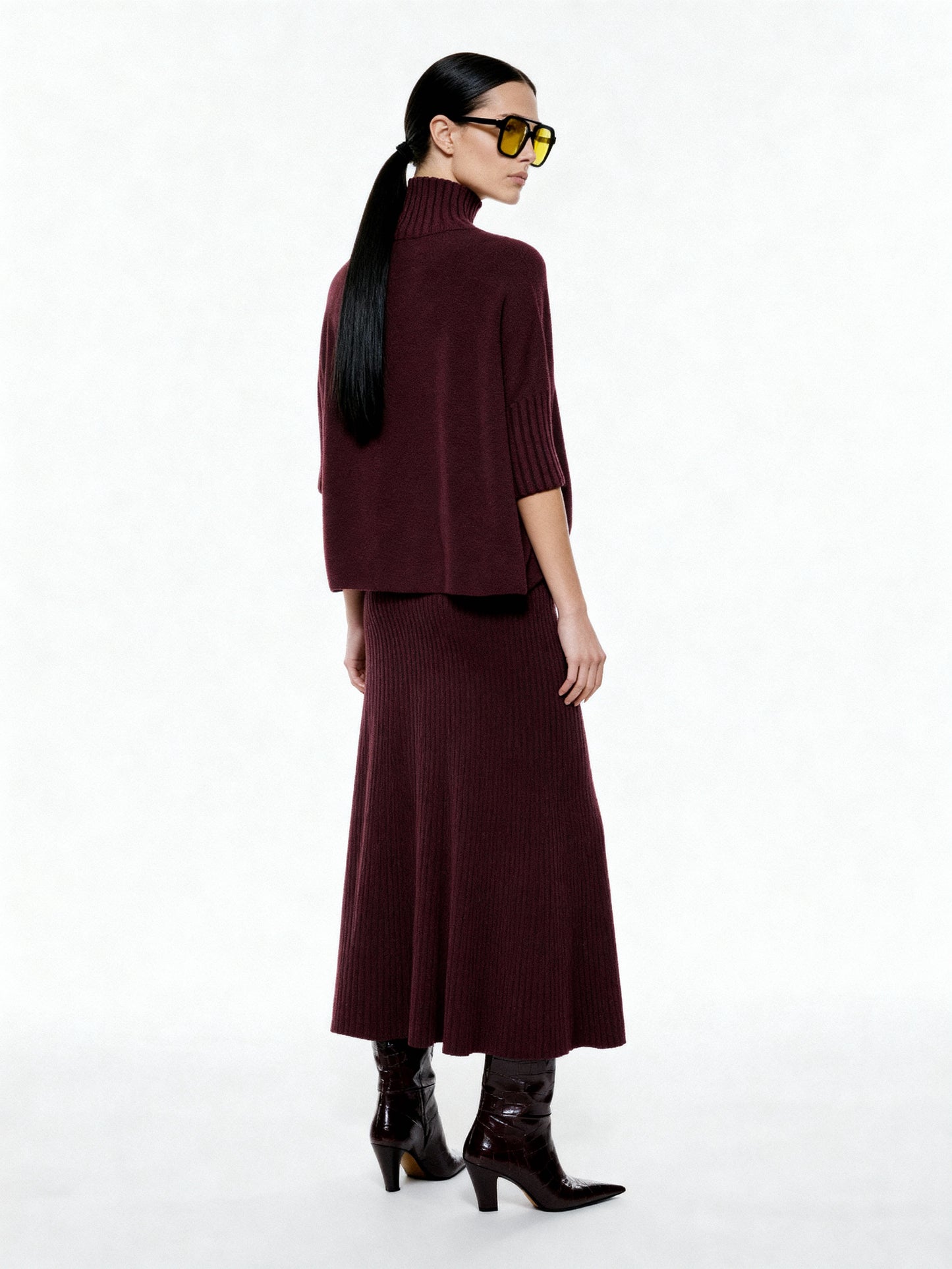 GONNA A COSTE IN MAGLIA G3025872 NERO IMPERIAL.