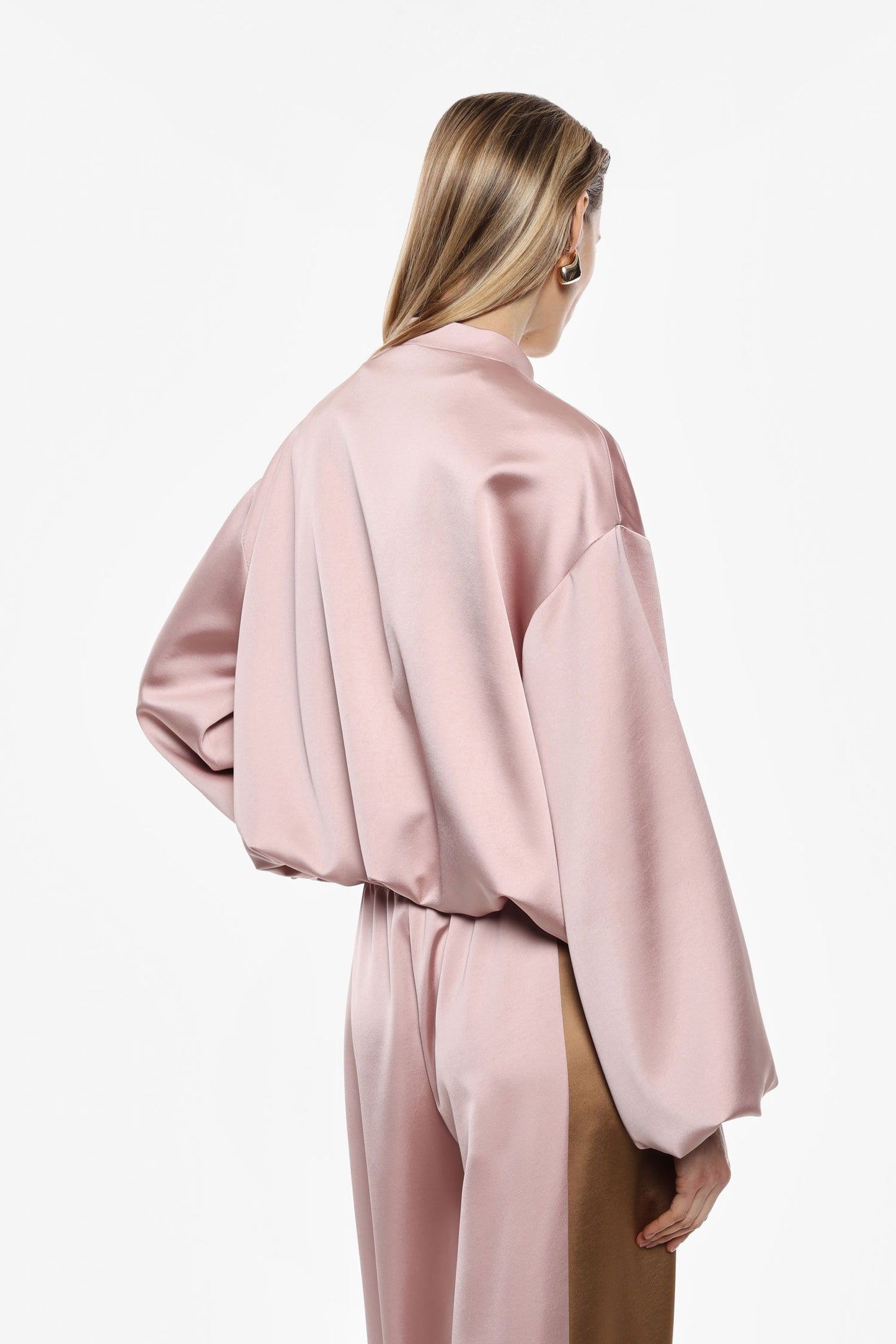 GIUBBOTTO  GIUBBOTTO BOMBER SATINATO CON ZIP TABACCO IMPERIAL.