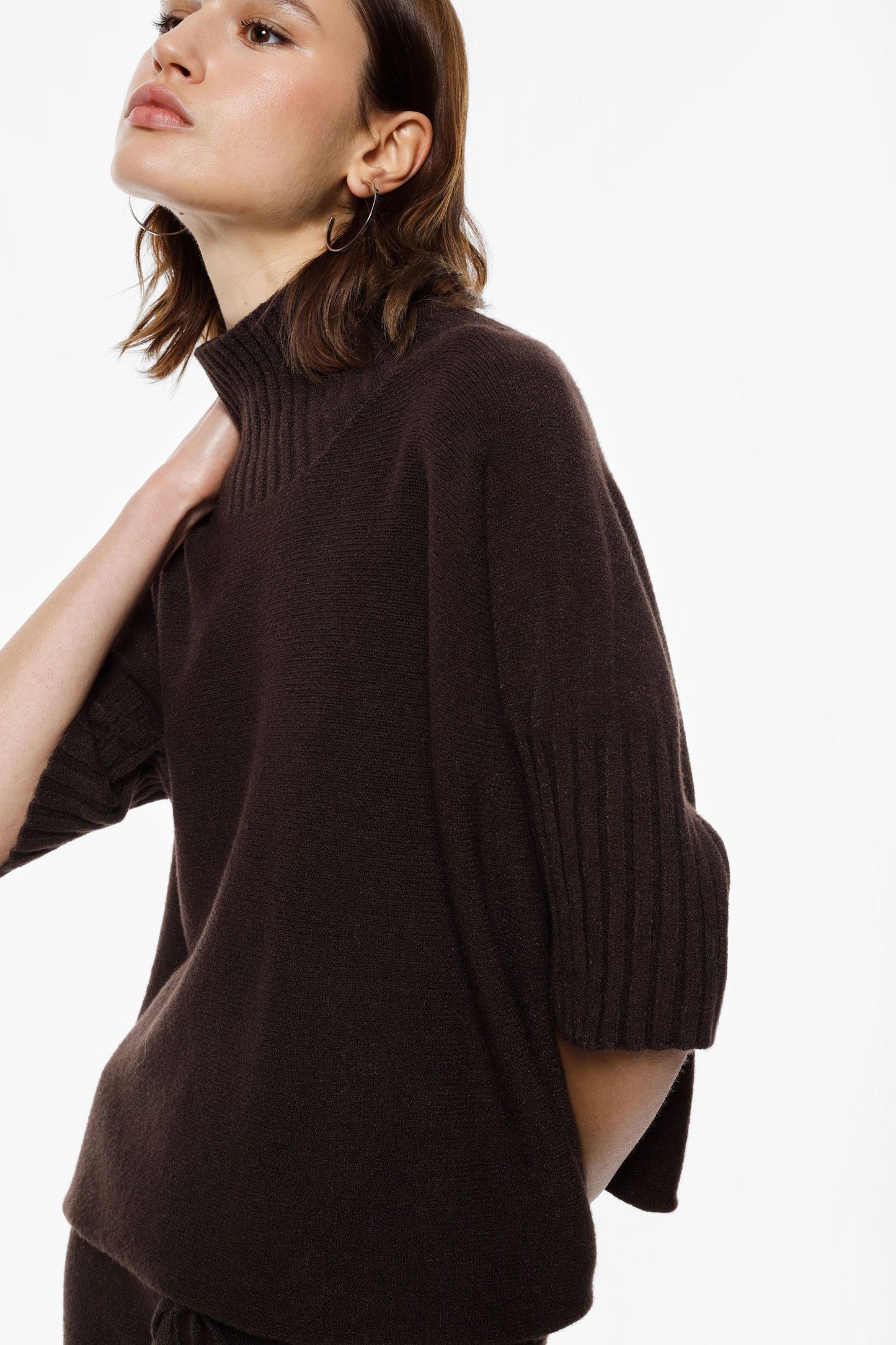 MAGLIA TURTLENECK MANICHE A MEZZO BRACCIO M3025859 MORO IMPERIAL.