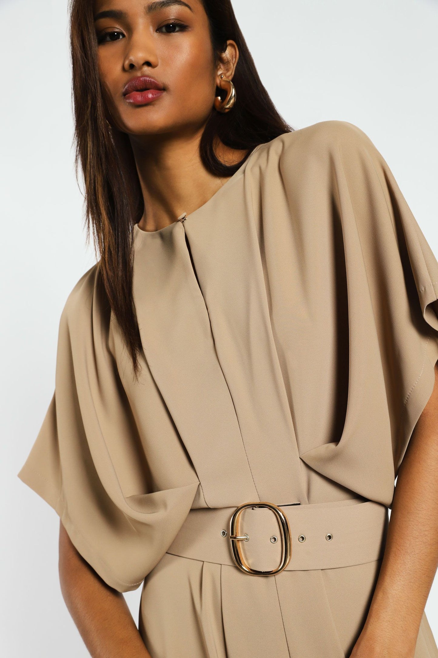 Abito midi monocolour con maniche volume e cintura IMPERIAL