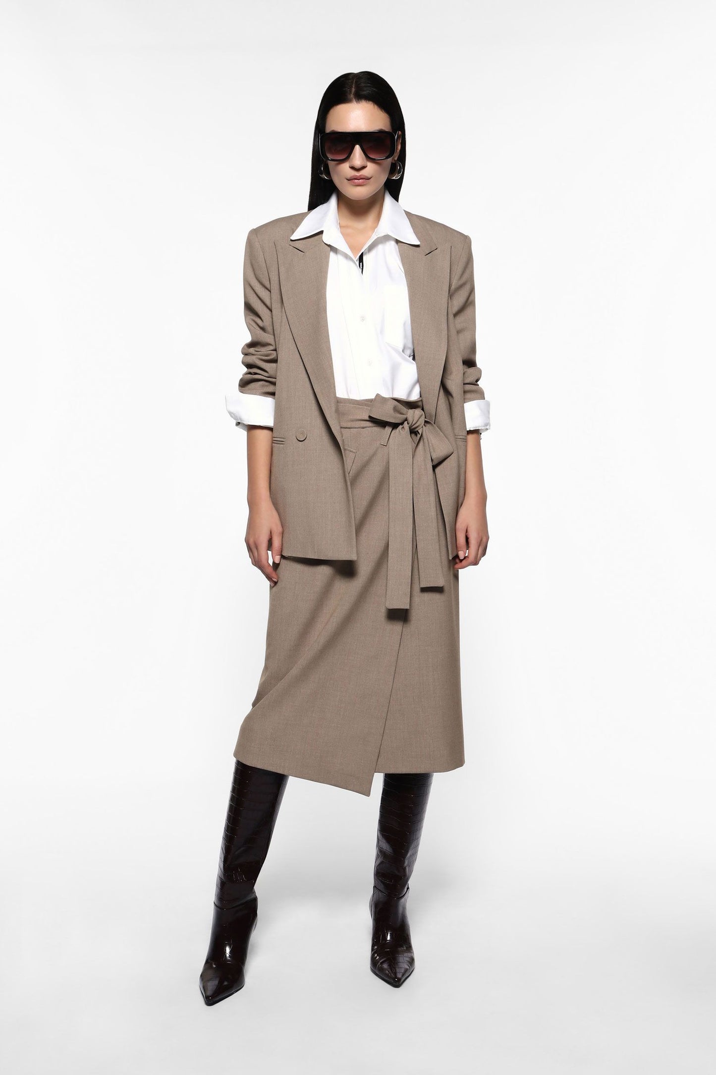 Blazer doppiopetto con rever a punta IMPERIAL.