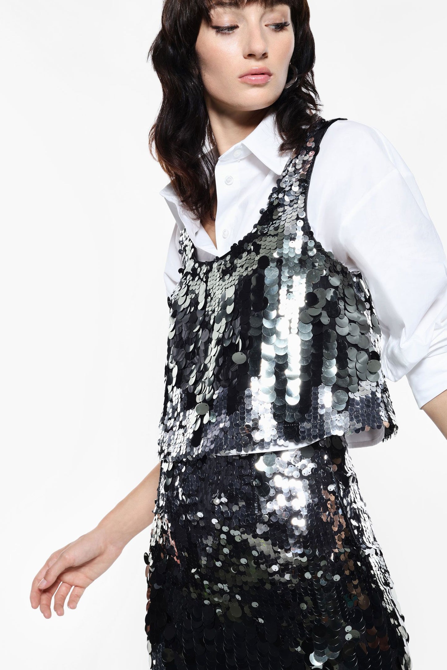 Top con paillettes e scollo squadrato IMPERIAL.