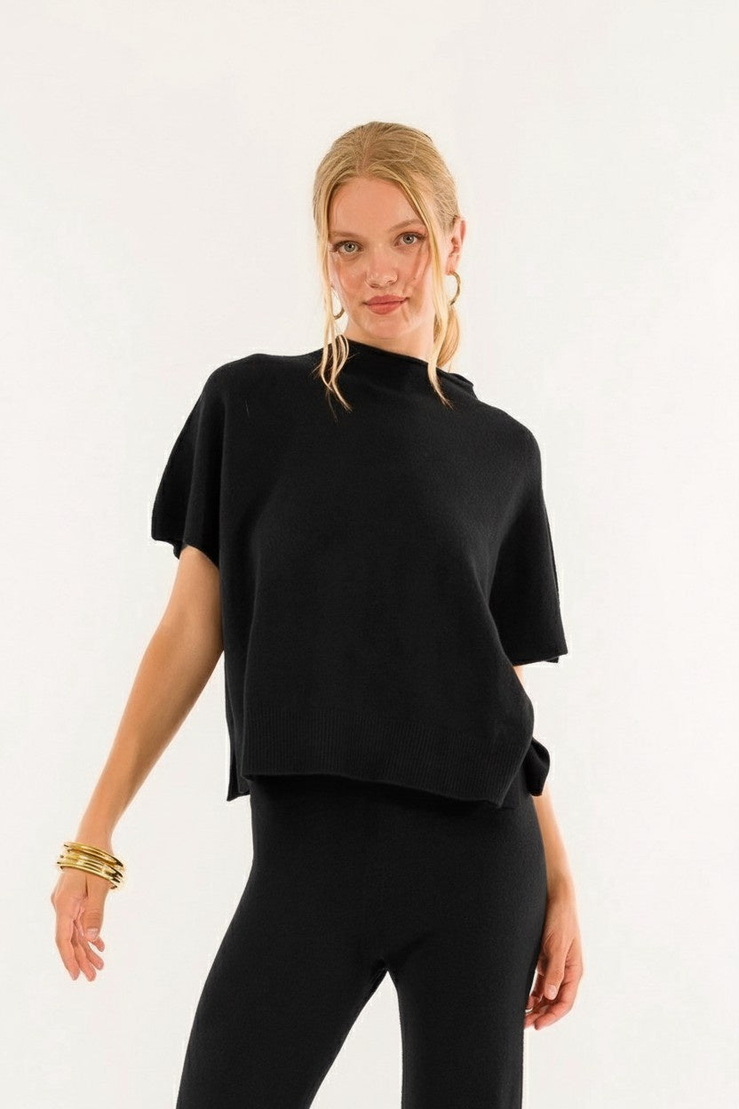 MAGLIA SMANICATA 3M0840C NERA KONTATTO