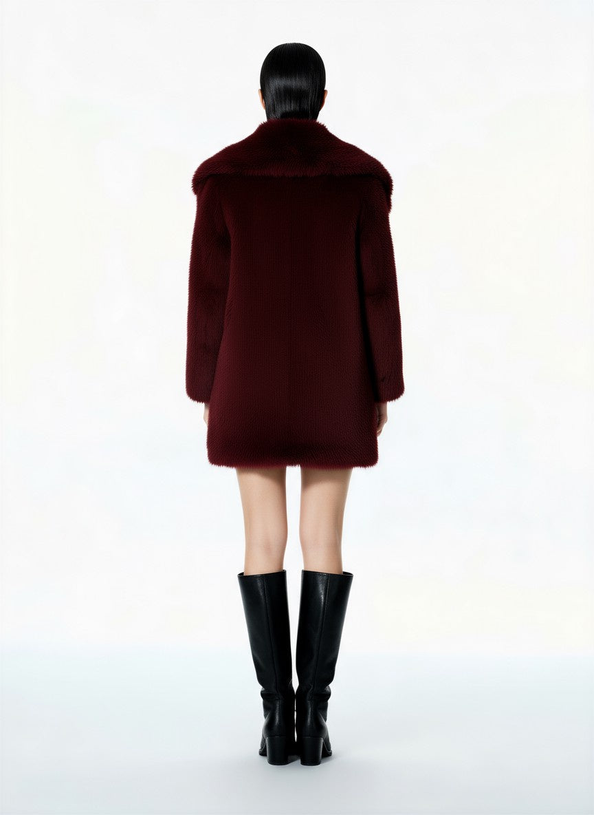 CAPPOTTO LUNGO EFFETTO PELLICCIA COLLO AMPIO IMPERIAL.