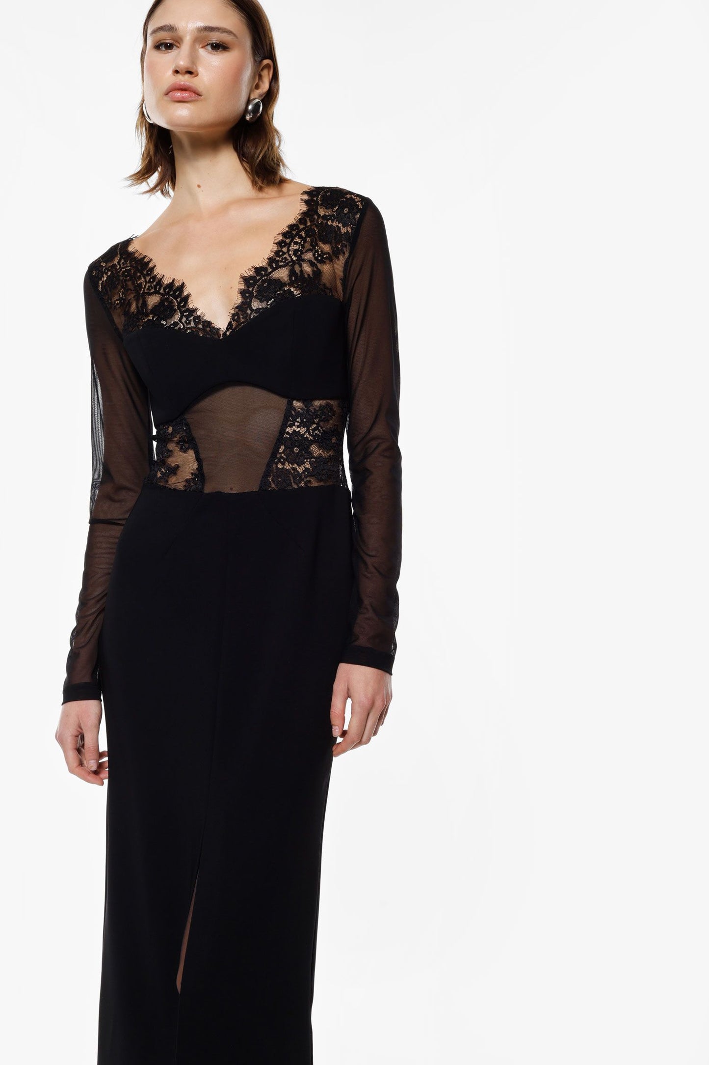 ABITO MIDI CON MANICHE VELATE E PIZZO AFTRKKP NERO IMPERIAL.