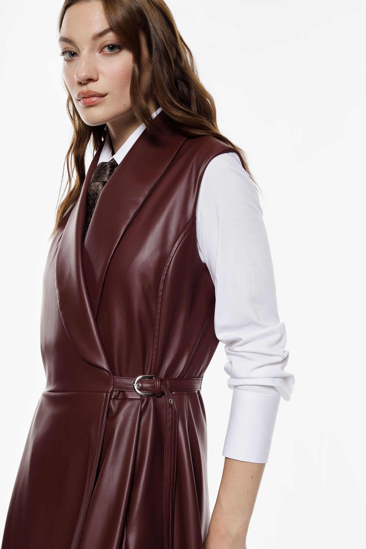 ABITO LUNGO SENZA MANICHE CON CINTURA AFVUKGJC IMPERIAL